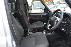 2022 Mahindra PIK-UP S6+