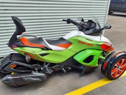 2014 Can-Am Spyder RSS SE5 Spyder RSS