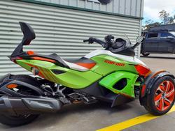 2014 Can-Am Spyder RSS SE5 Spyder RSS