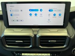 2025 LDV D90 Executive