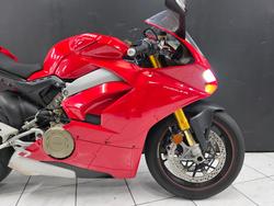 2019 DUCATI PANIGALE V4 Red