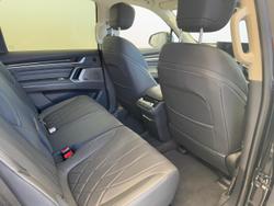 2025 LDV D90 Executive