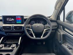 2025 LDV D90 Executive