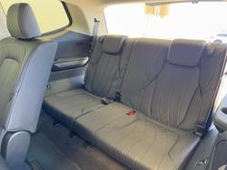 2025 LDV D90 Executive