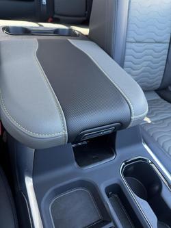 2025 Chevrolet Silverado 1500 ZR2 W/Tech Pack T1 MY24 4X4 Red Hot