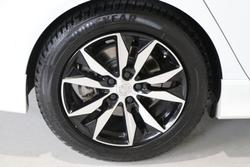 2018 Holden
                Commodore RS