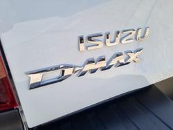 2025 Isuzu D-MAX X-RIDER