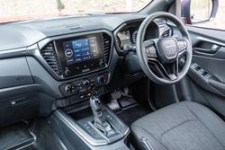 2025 Isuzu D-MAX X-RIDER