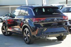 2025 Volkswagen T-Roc 140TSI R-Line