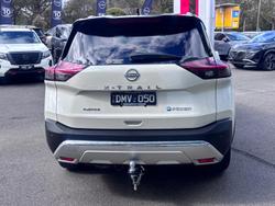 2025 Nissan X-TRAIL Ti-L e-POWER T33 MY25 Four Wheel Drive Ivory Pearl / Black Roof