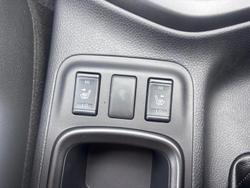 2025 Nissan Navara PRO-4X D23 MY25 4X4 Dual Range White Pearl