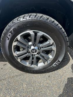2020 Mitsubishi
Triton GLS