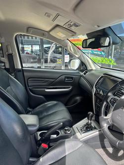 2020 Mitsubishi
Triton GLS