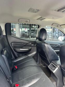 2020 Mitsubishi
Triton GLS