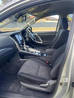 2021 Mitsubishi Pajero Sport GLX