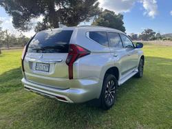 2021 Mitsubishi Pajero Sport GLX