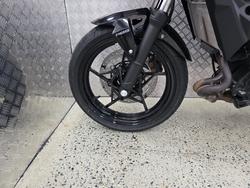 2024 Kawasaki Z500 BLACK