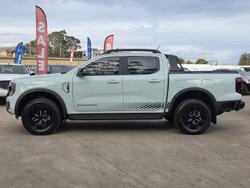 2025 Ford Ranger PHEV Stormtrak