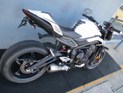2023 Triumph STREET TRIPLE R White