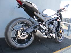 2023 Triumph STREET TRIPLE R White