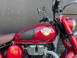2025 Royal Enfield 2025 Royal Enfield 350CC CLASSIC 350 HERITAGE RED