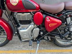 2025 Royal Enfield 2025 Royal Enfield 350CC CLASSIC 350 HERITAGE RED