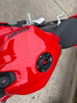 2023 DUCATI STREETFIGHTER V2 Red