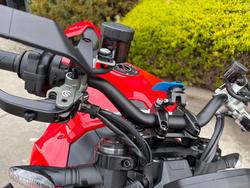 2023 DUCATI STREETFIGHTER V2 Red