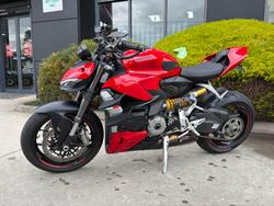 2023 DUCATI STREETFIGHTER V2 Red