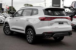 2025 Chery Tiggo 8 Pro Max Urban MY24 Lunar White