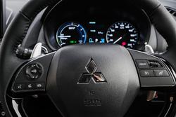 2024 Mitsubishi Eclipse Cross PHEV ES