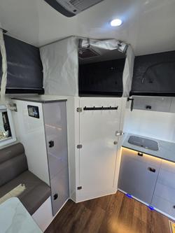 2025 Ezytrail Vz4200