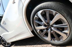 2025 Mazda CX-80 P50e Azami