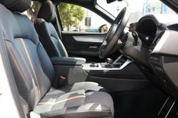 2025 Mazda CX-80 P50e Azami