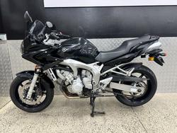 2006 Yamaha FZ6S BLUE