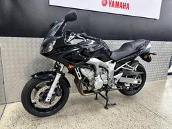 2006 Yamaha FZ6S BLUE