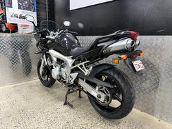 2006 Yamaha FZ6S BLUE