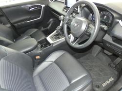 2022 Toyota
                RAV4 XSE
