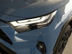2022 Toyota
                RAV4 XSE