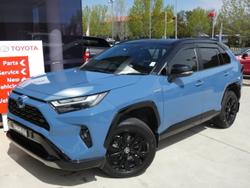 2022 Toyota
                RAV4 XSE