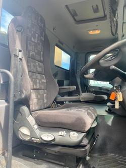 2006 Mercedes-Benz 3244 Actros White