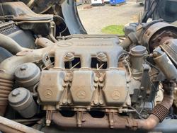 2006 Mercedes-Benz 3244 Actros White