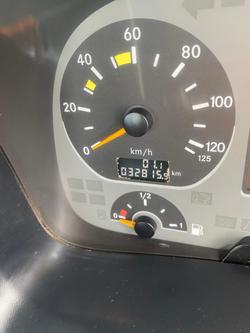 2006 Mercedes-Benz 3244 White