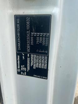 2006 Mercedes-Benz 3244 White