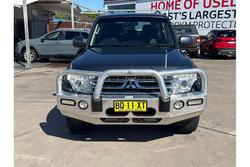 2010 Mitsubishi
Pajero GLS