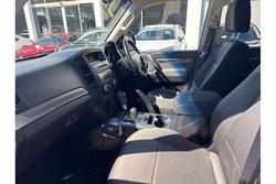 2010 Mitsubishi
Pajero GLS