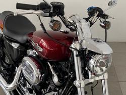 2016 Harley-Davidson 1200 Custom (XL1200C) Sportster Red