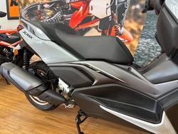 2025 Yamaha XMAX 300 (CZD300A) BLUE