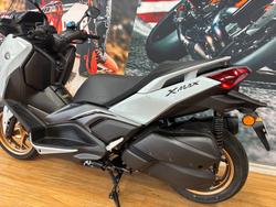 2025 Yamaha XMAX 300 (CZD300A) BLUE