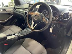2012 Mercedes-Benz B-Class B180 BlueEFFICIENCY W246 Cirrus White